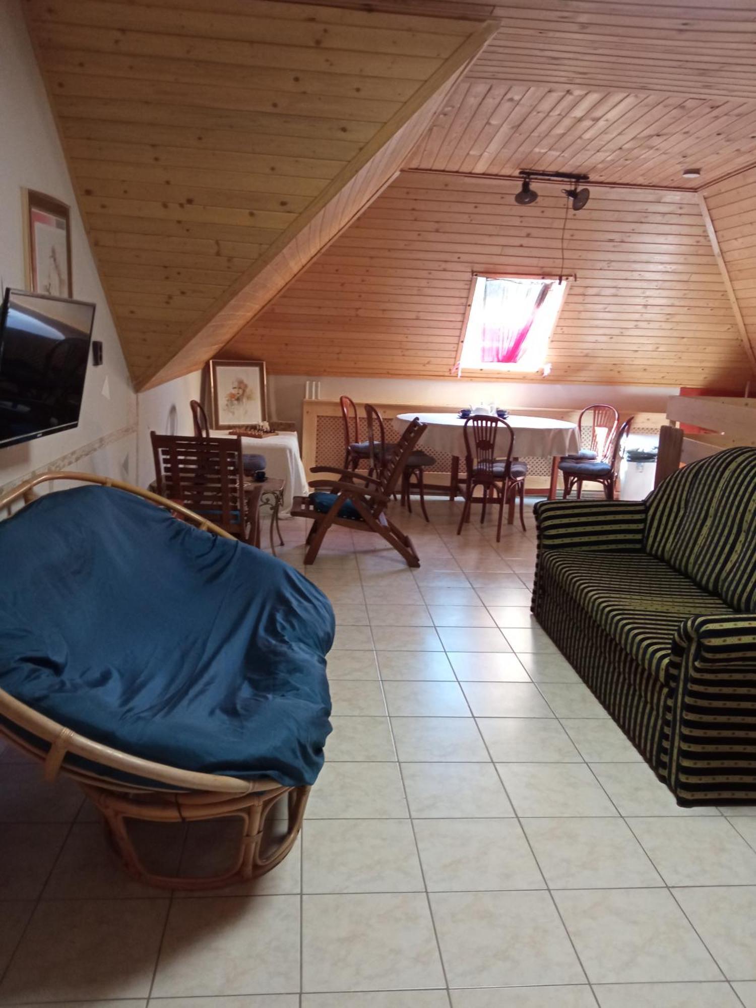 Vakacio Apartman Balatonalmadi Exterior photo